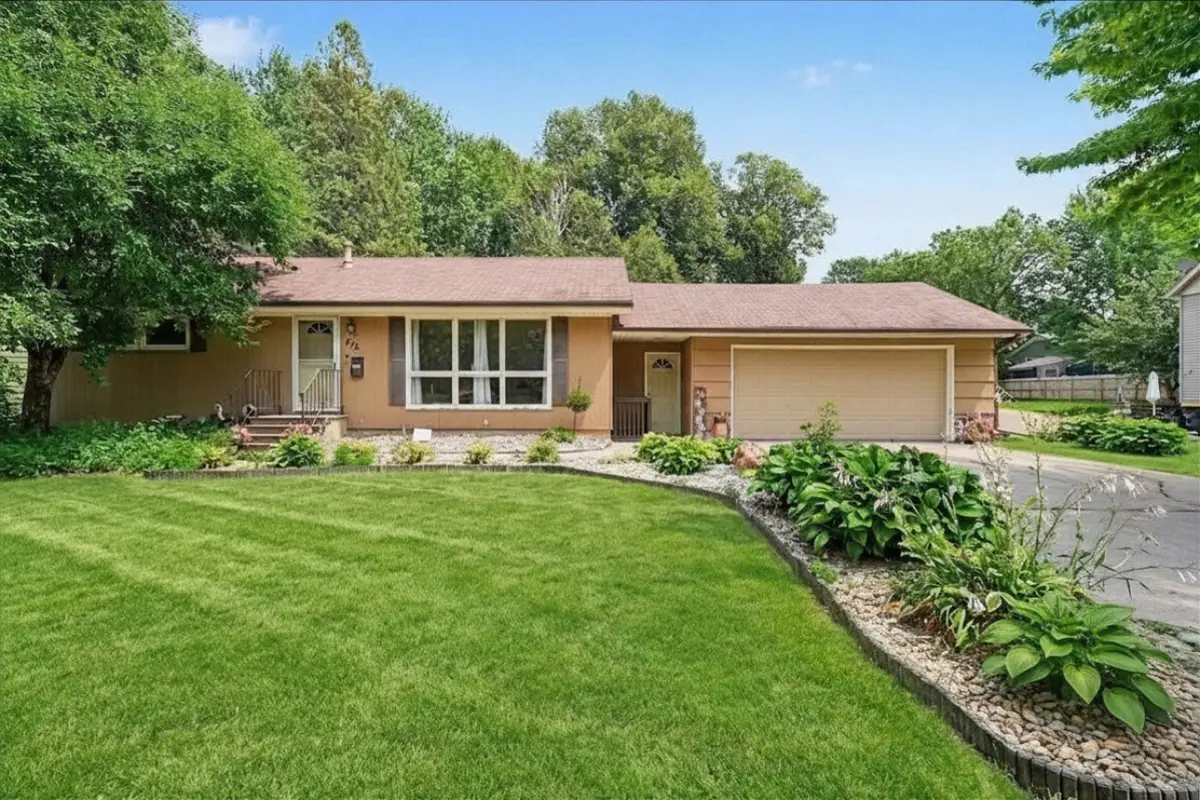 412 Plum ST N, Northfield, MN 55057