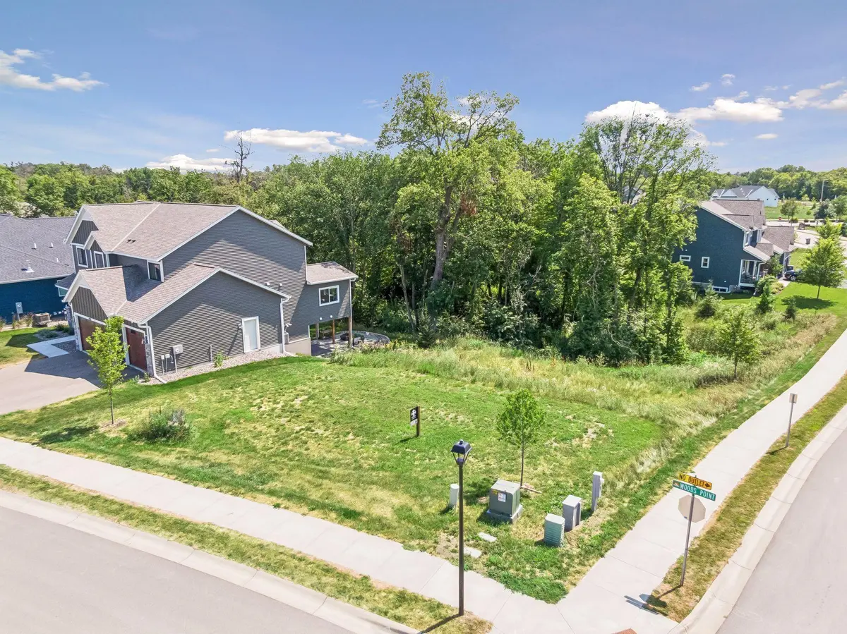1949 Woods PT, Waconia, MN 55387