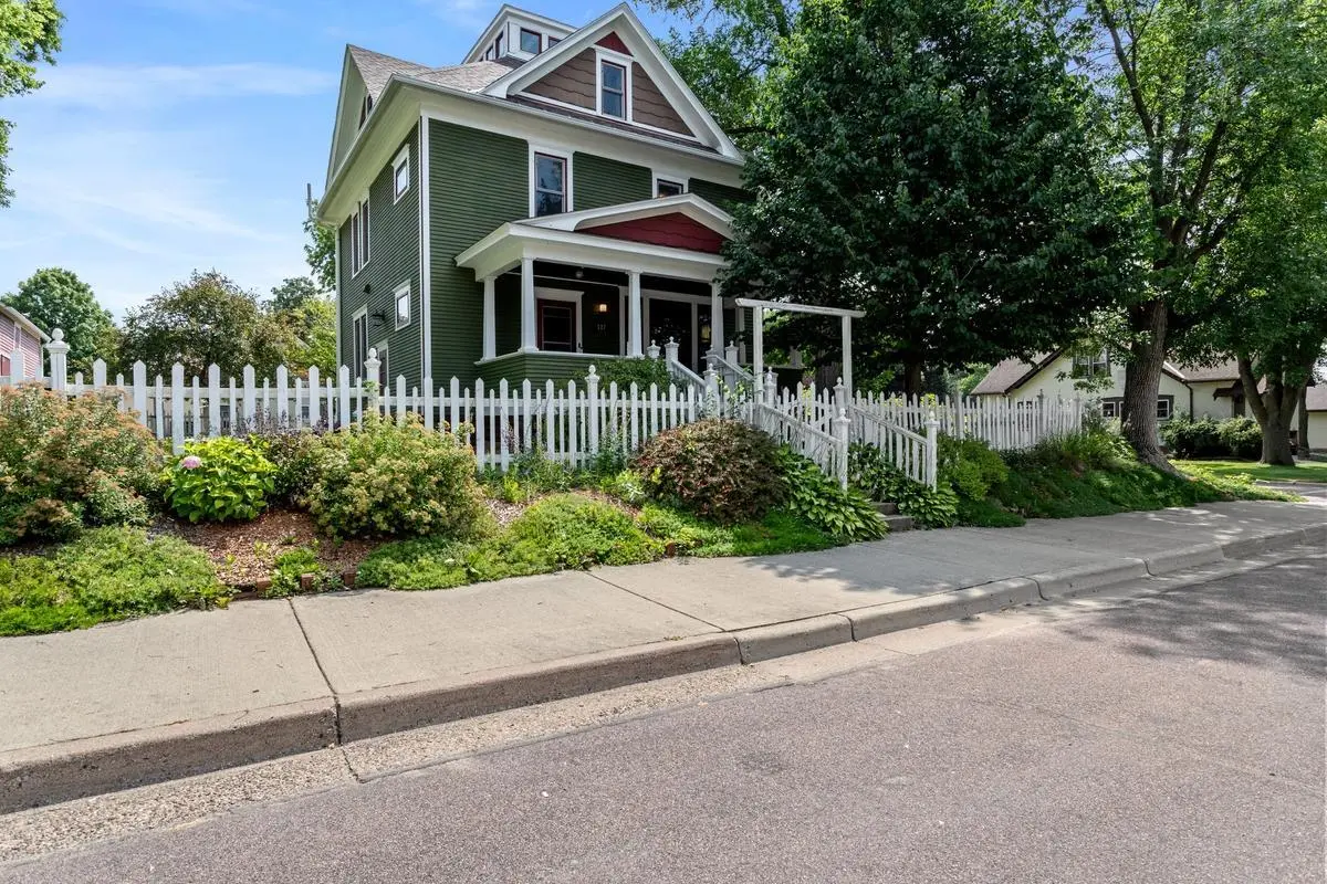 127 4th AVE S, Brownton, MN 55312