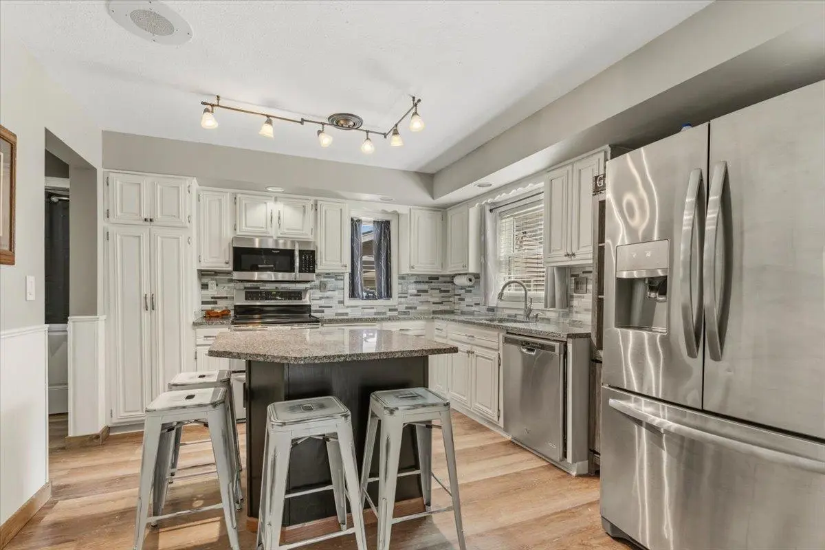 320 North ST E, Amboy, MN 56010