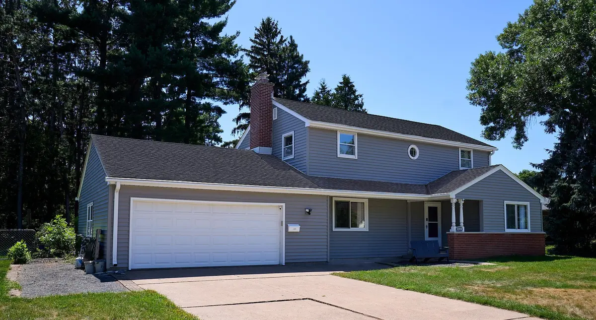 1209 Pine ST W, Stillwater, MN 55082