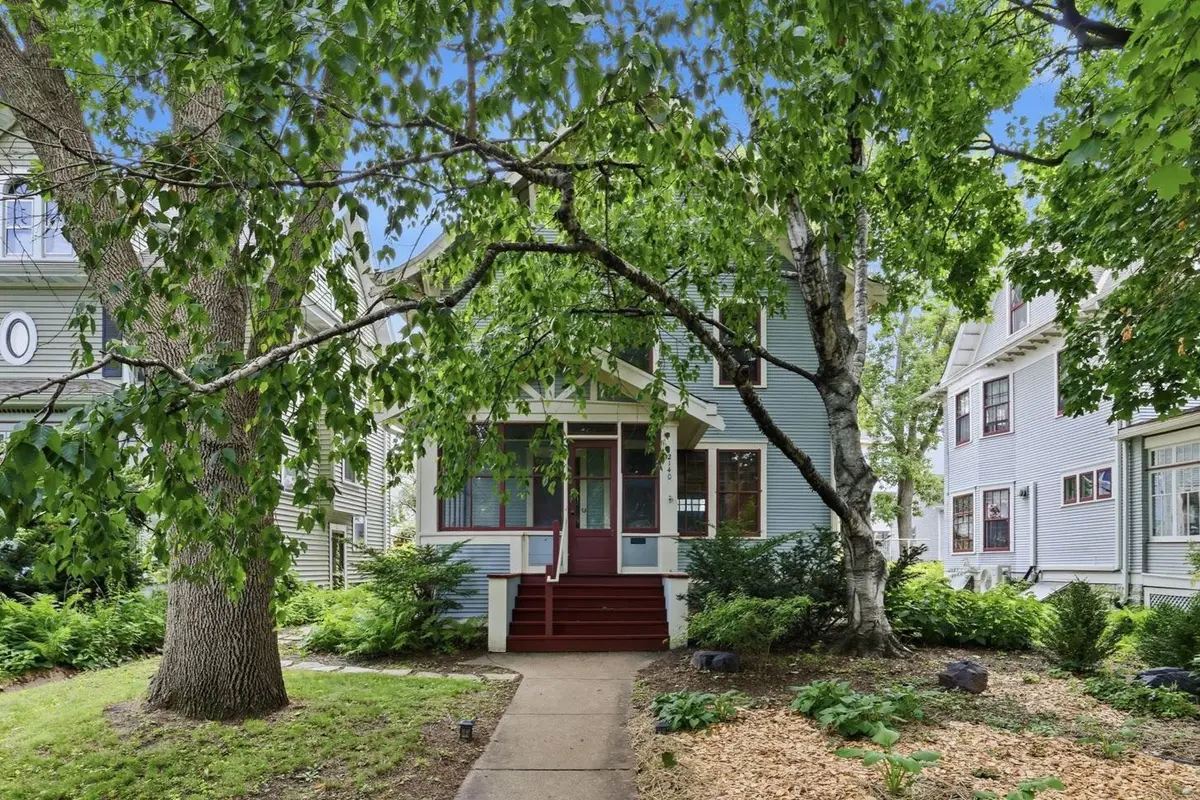 2140 Dayton AVE, Saint Paul, MN 55104