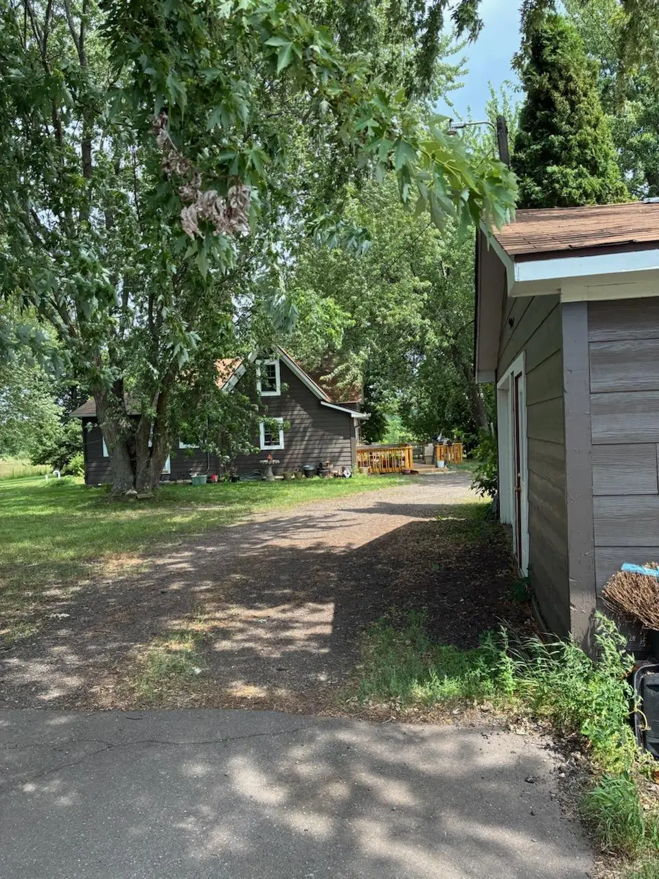 1633 Rainbow ST, Grasston, MN 55030