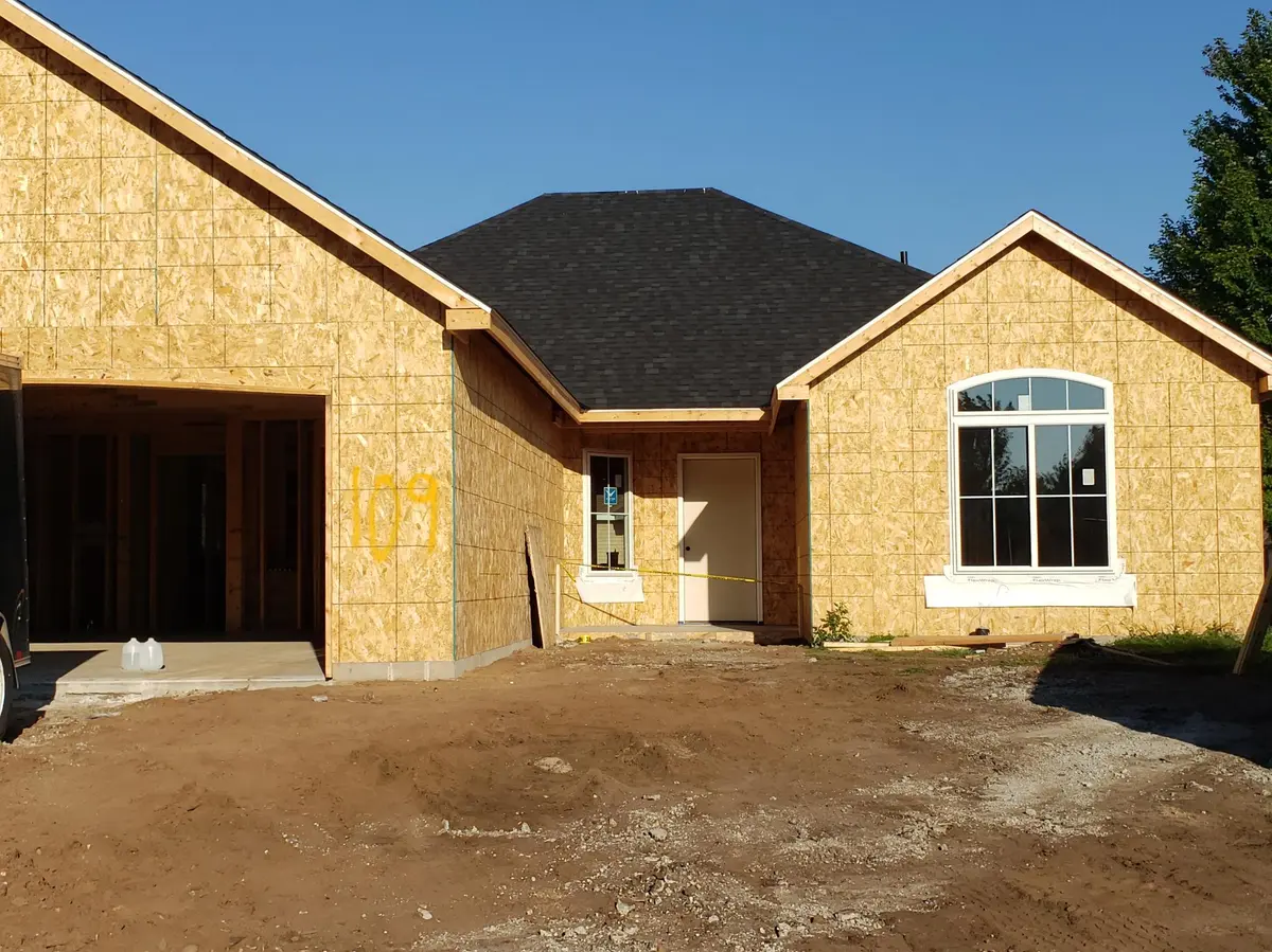 109 Weeping Willow CIR, Waite Park, MN 56387