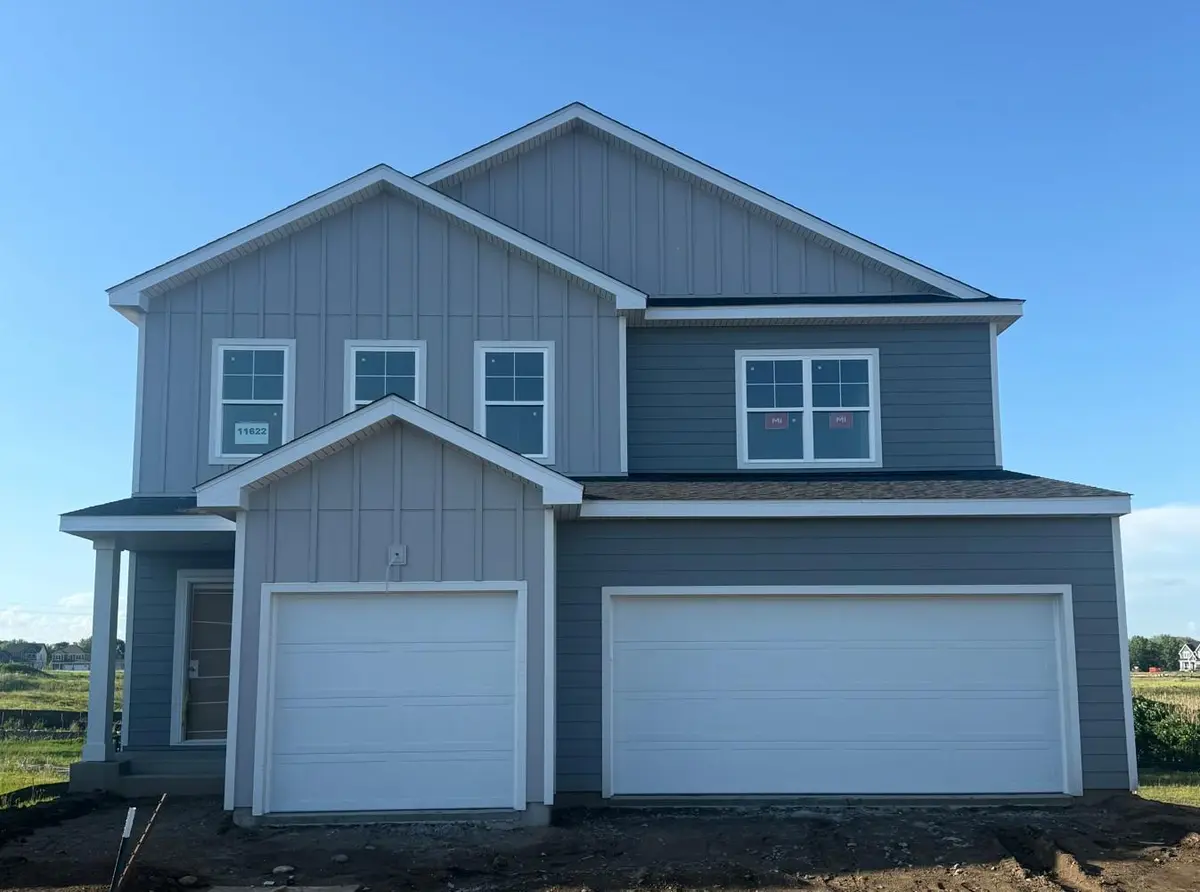 11622 16th CIR NE, Saint Michael, MN 55376