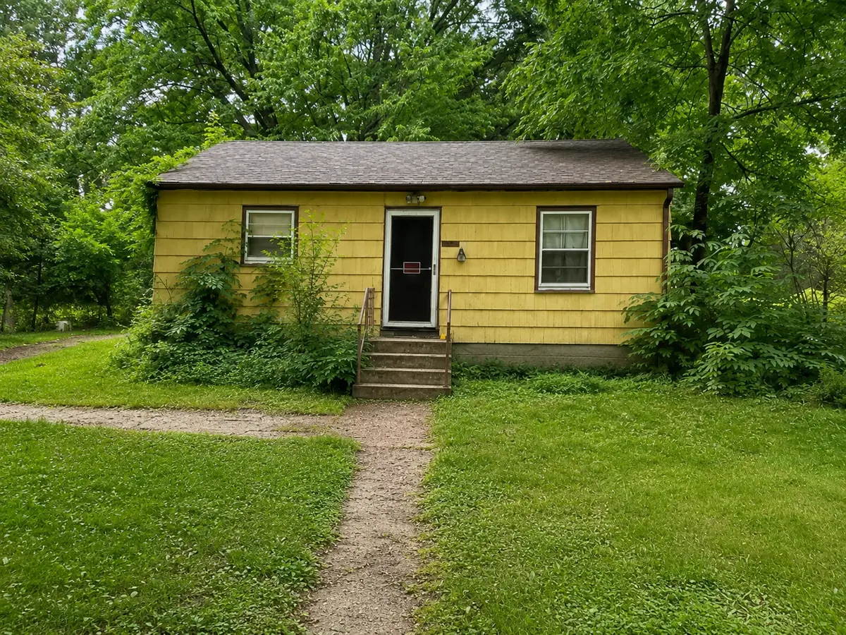 2968 Hallmark AVE N, Oakdale, MN 55128