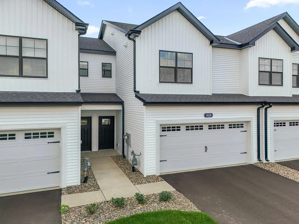 1020 130th CT E, Rosemount, MN 55068