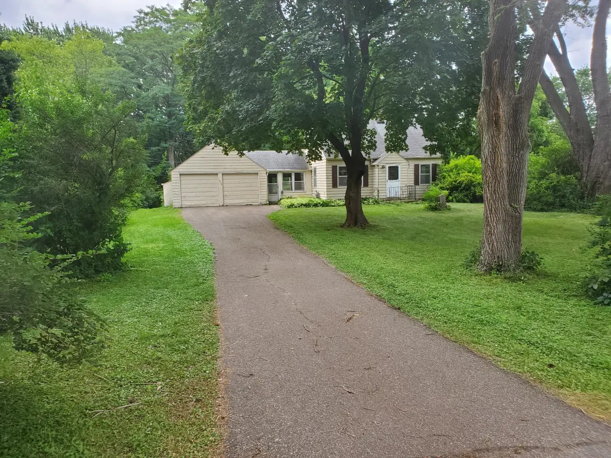 1428 Carrie ST, West Saint Paul, MN 55118