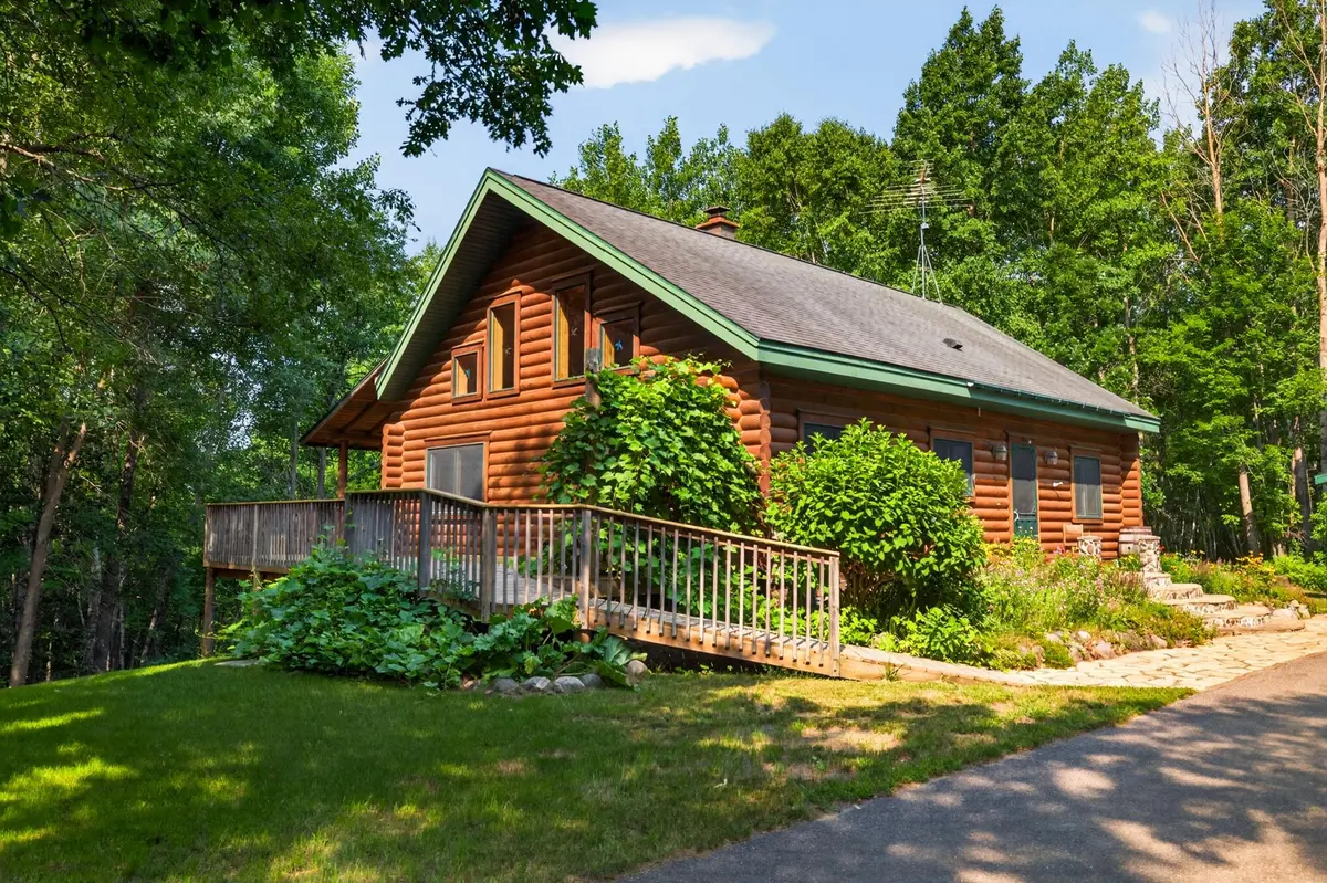 21169 Firefly TRL, Akeley, MN 56433