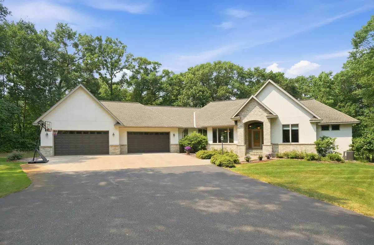 34707 Hillcrest RD, Motley, MN 56466