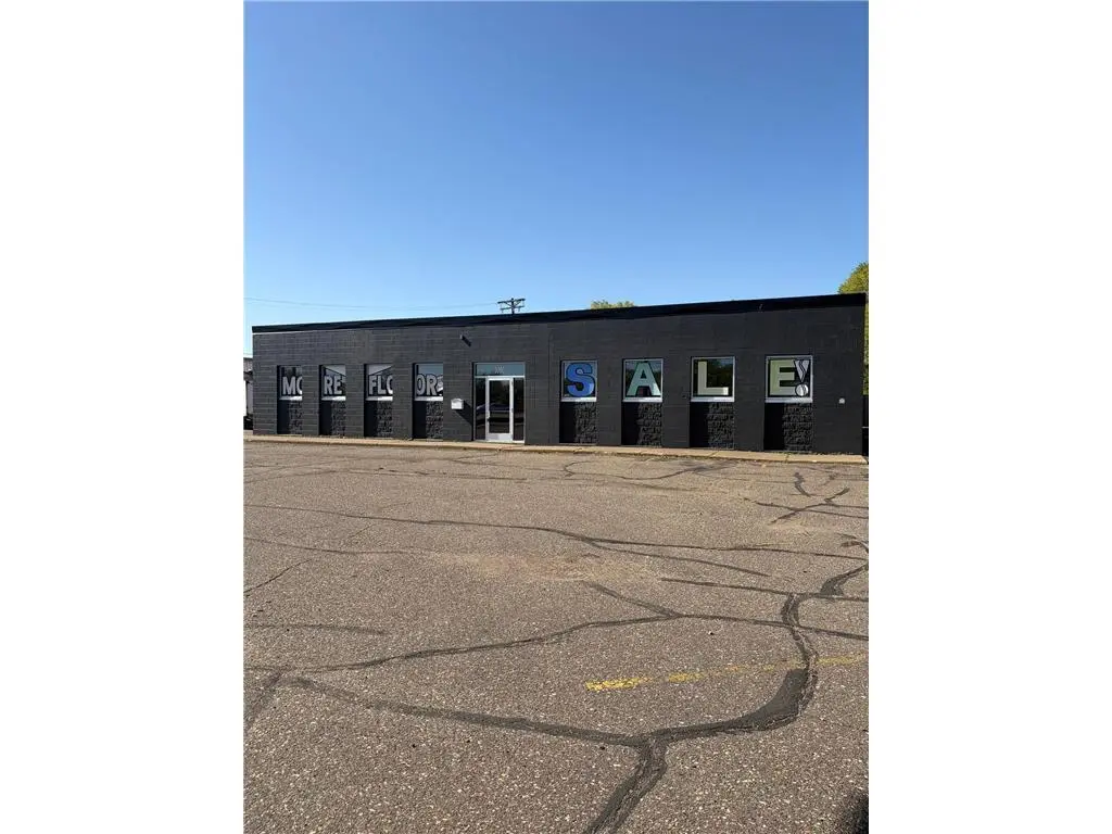 3060 Coon Rapids BLVD NW, Coon Rapids, MN 55433