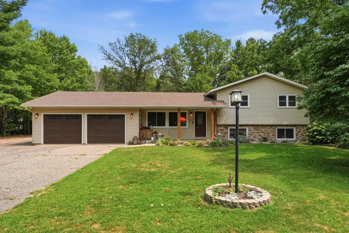 214 Highview DR W, Sartell, MN 56377
