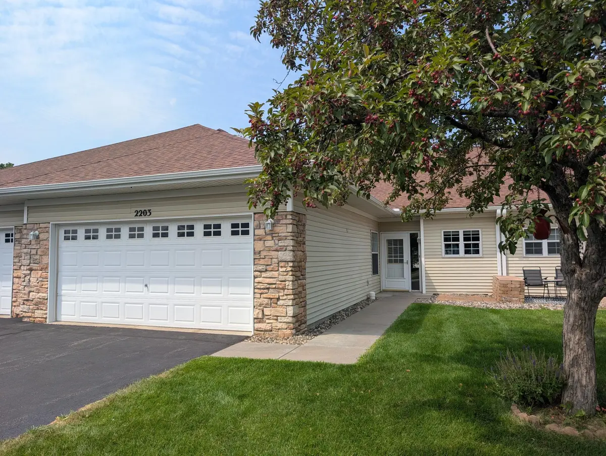 2203 Foxglove WAY, Hudson, WI 54016