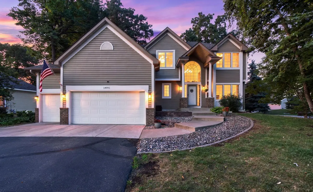 14991 Creditview DR, Savage, MN 55378