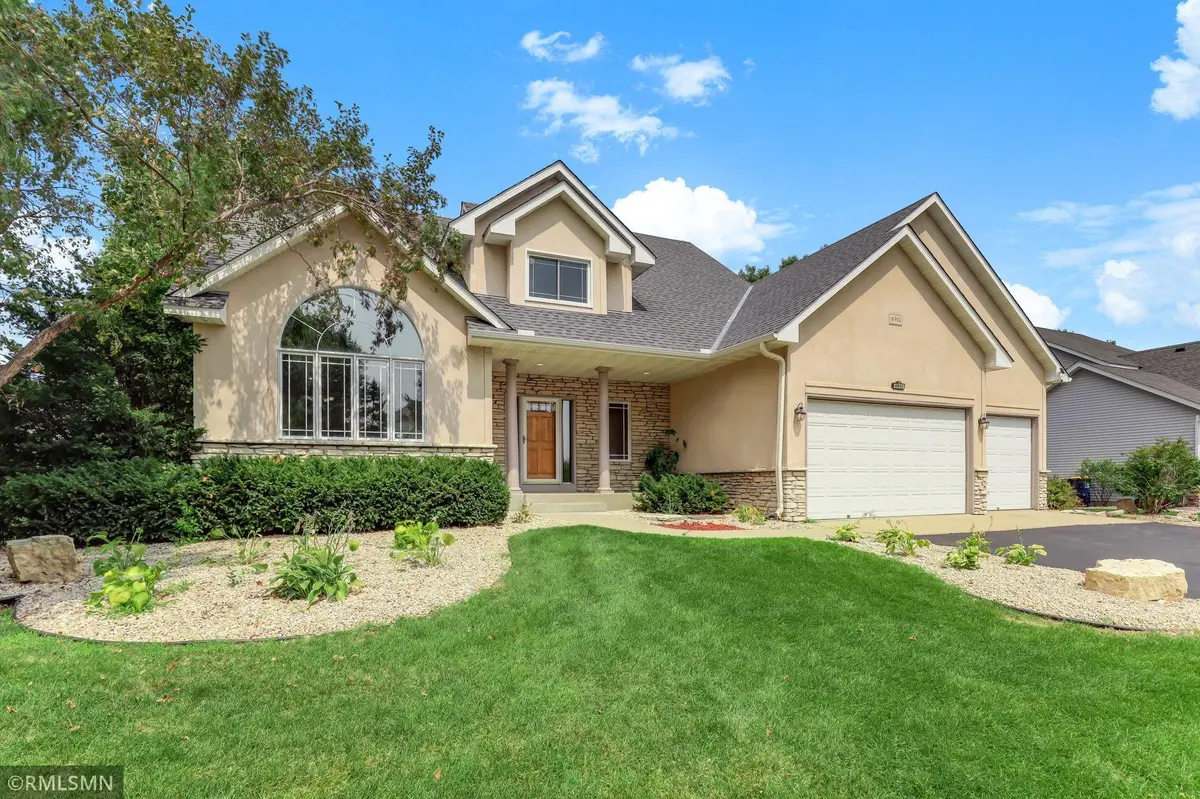 6911 Cambridge RD, Shakopee, MN 55379