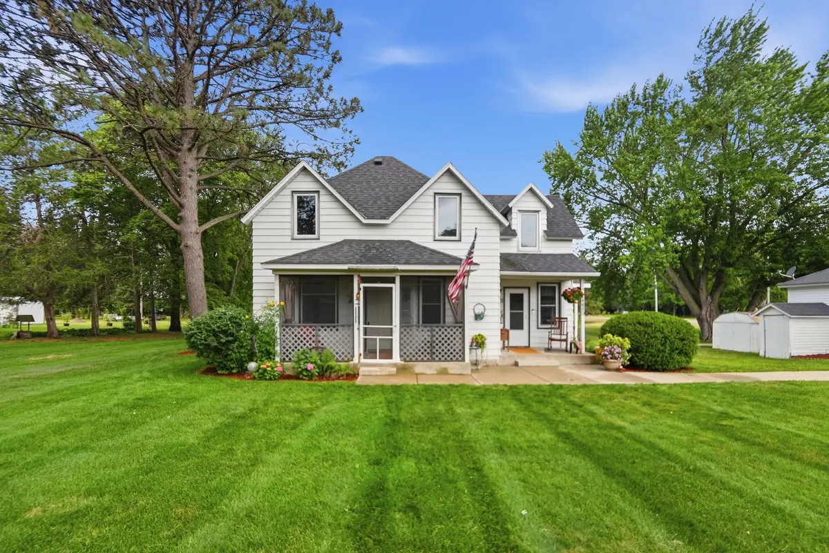 24489 County Road 7, Saint Augusta, MN 56301