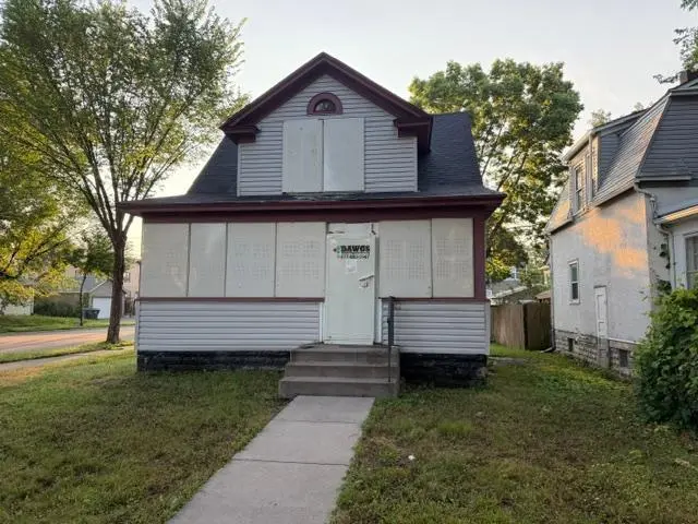 2030 Russell AVE N, Minneapolis, MN 55411