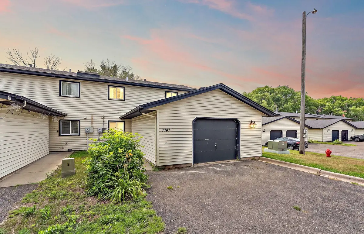 7747 89th AVE N, Brooklyn Park, MN 55445