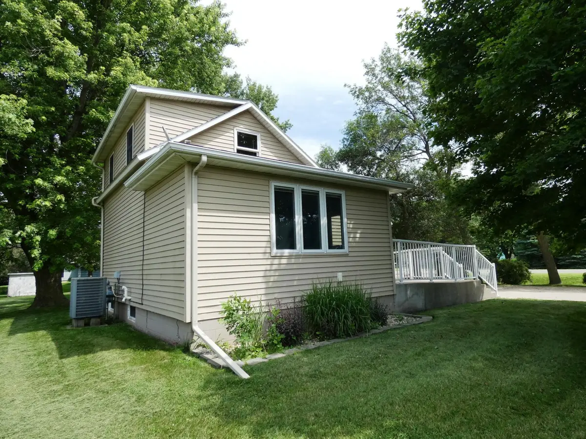 3361 Juniper AVE, Slayton, MN 56172