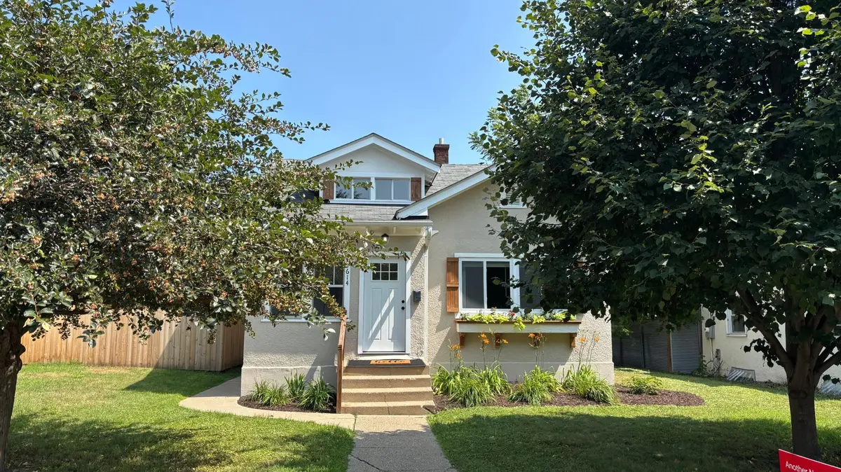 1614 Vincent AVE N, Minneapolis, MN 55411