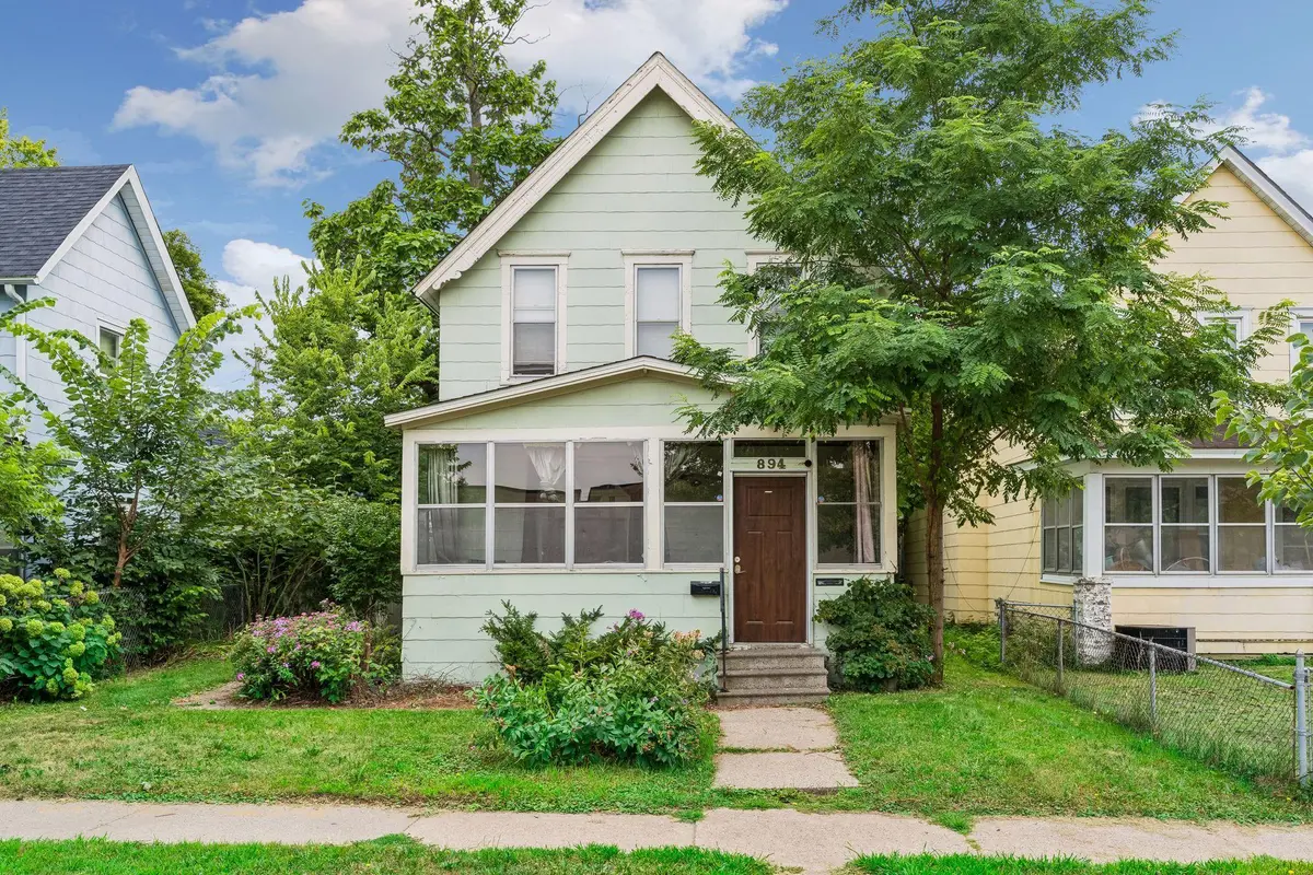 894 Beech ST, Saint Paul, MN 55106
