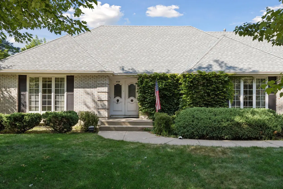 4708 Aspasia CIR, Edina, MN 55435