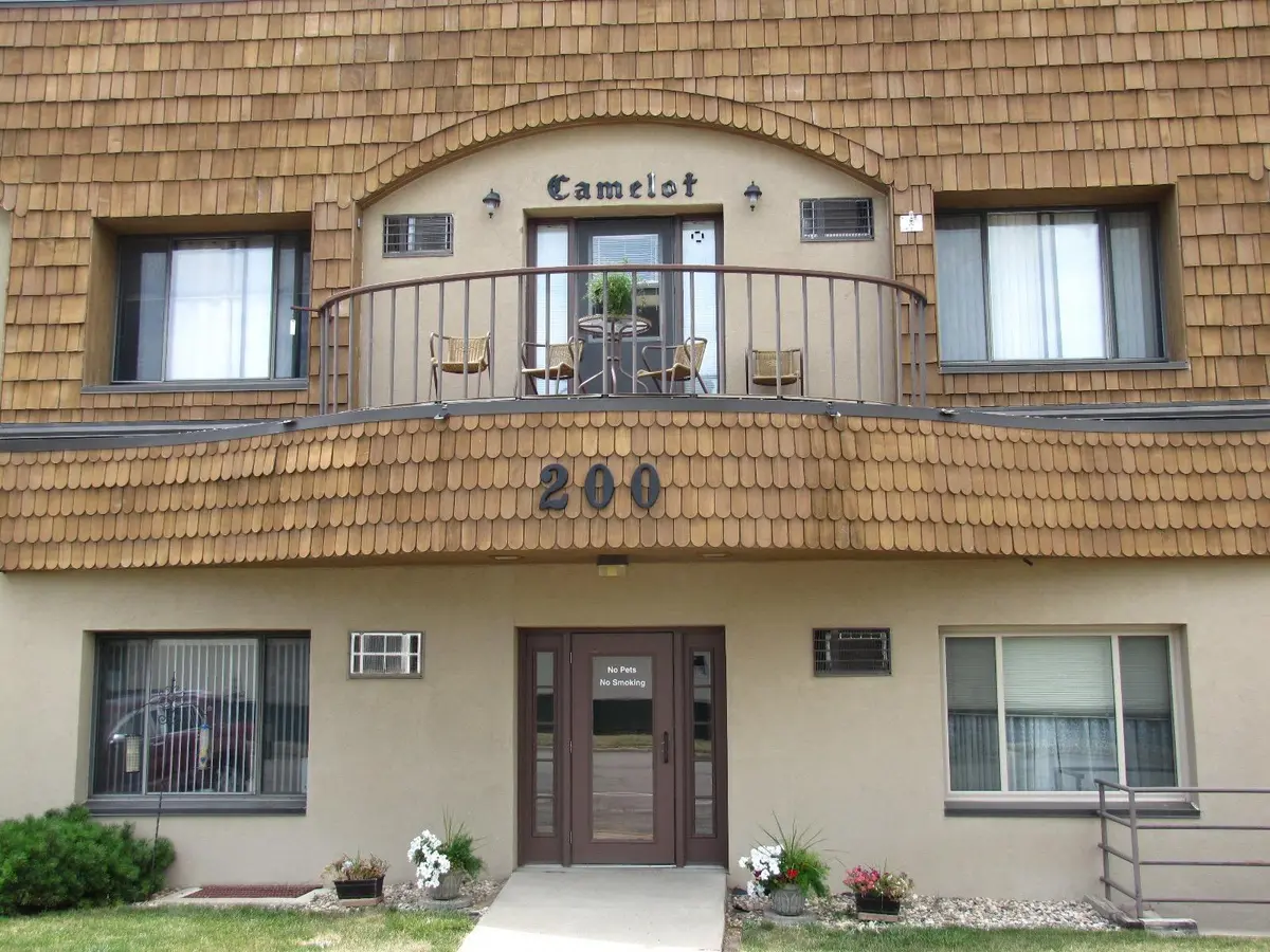 200 S Freeman AVE #206, Luverne, MN 56156