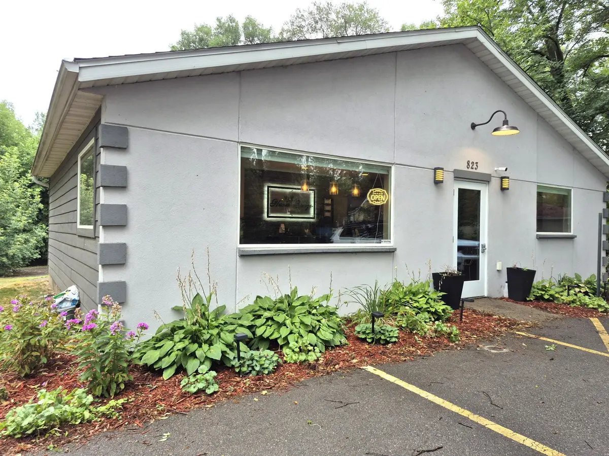823 N Benton DR, Sauk Rapids, MN 56379