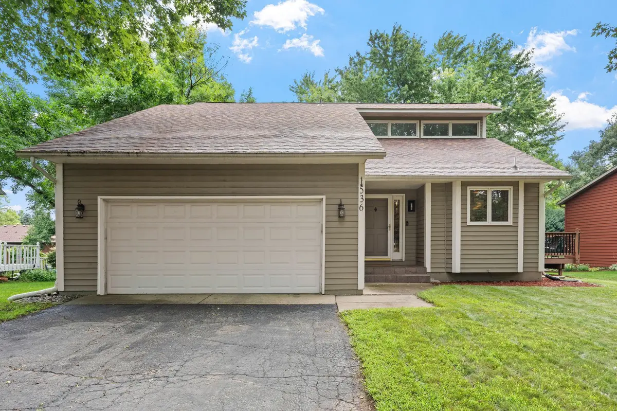 1536 Prairie Hill RD, Saint Cloud, MN 56301