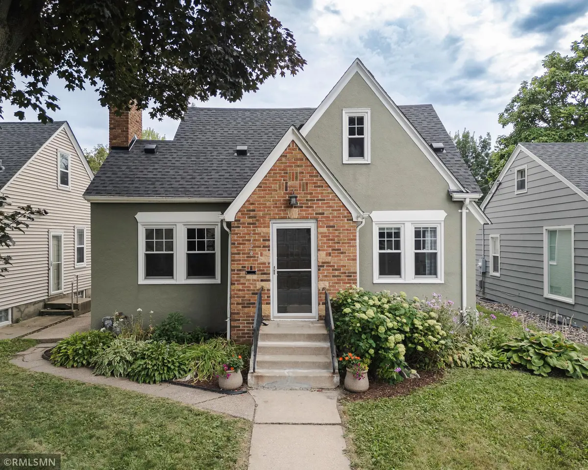 2724 Utica AVE S, Saint Louis Park, MN 55416