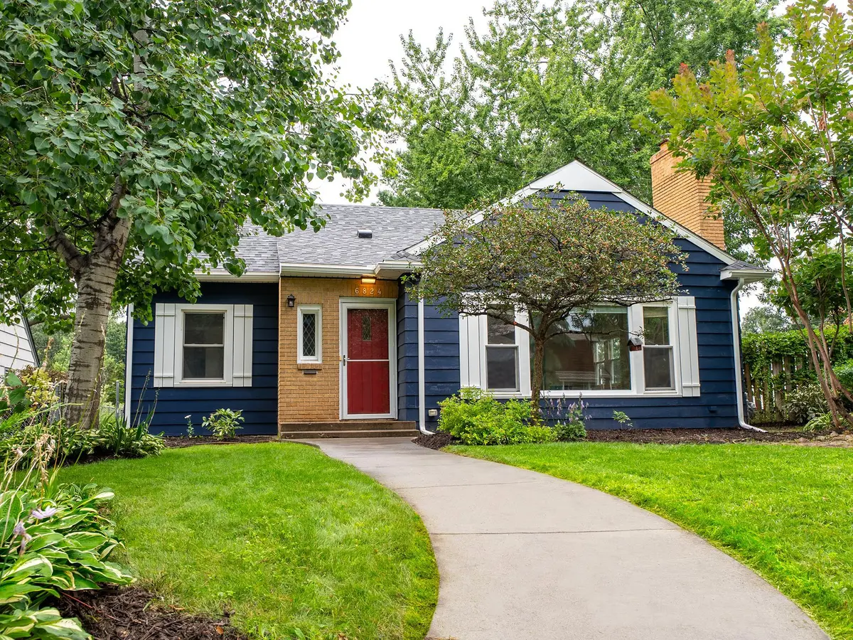 6824 Garfield AVE, Richfield, MN 55423