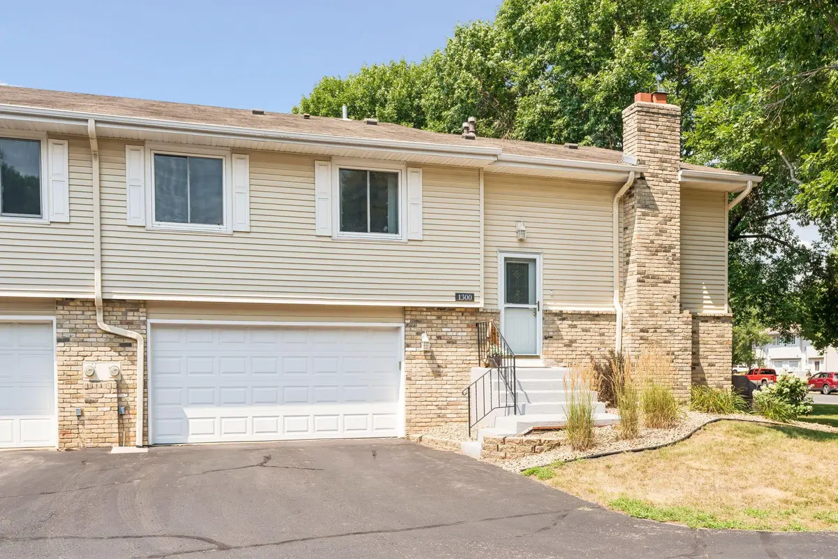 1300 119th LN NW, Coon Rapids, MN 55448