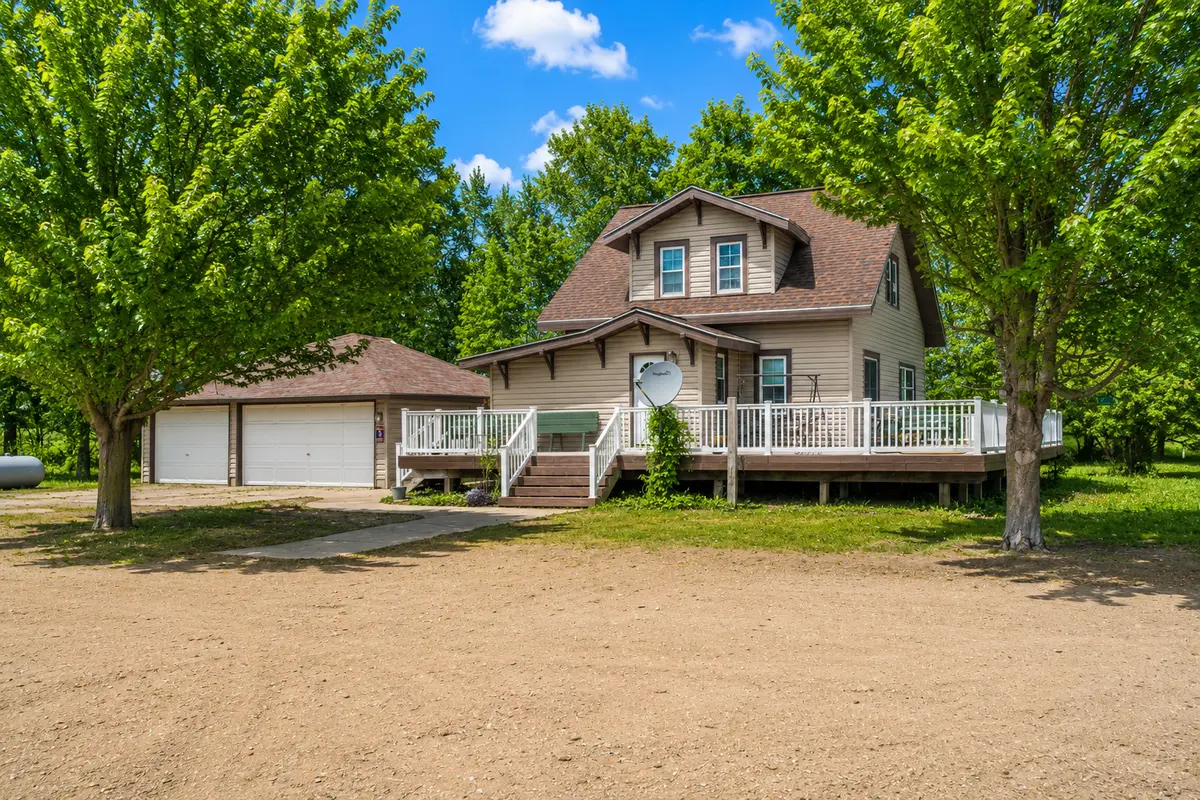 73681 290th ST, Saint James, MN 56081
