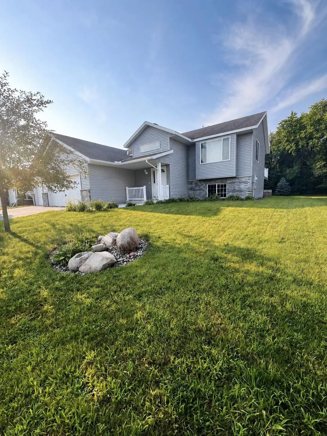 206 Rookery DR, Cold Spring, MN 56320