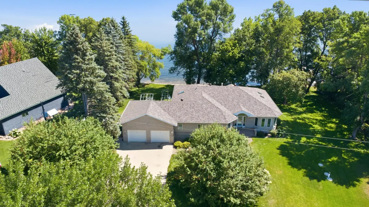 19401 428th AVE, Frazee, MN 56544