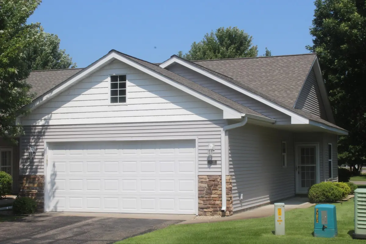 11735 Spruce DR, Monticello, MN 55362