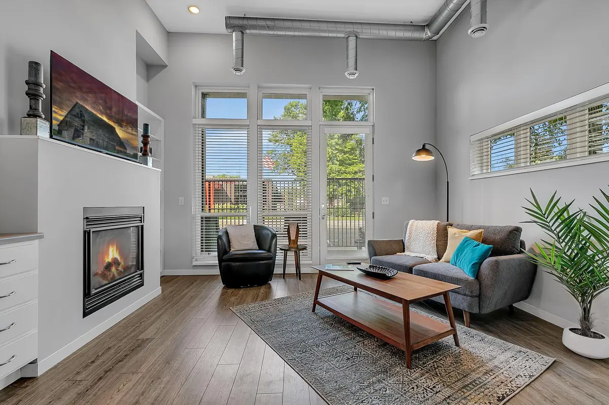 24 College AVE N #101, Saint Joseph, MN 56374
