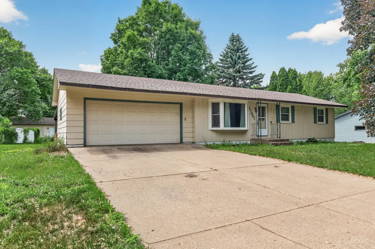 11601 Georgia AVE N, Champlin, MN 55316