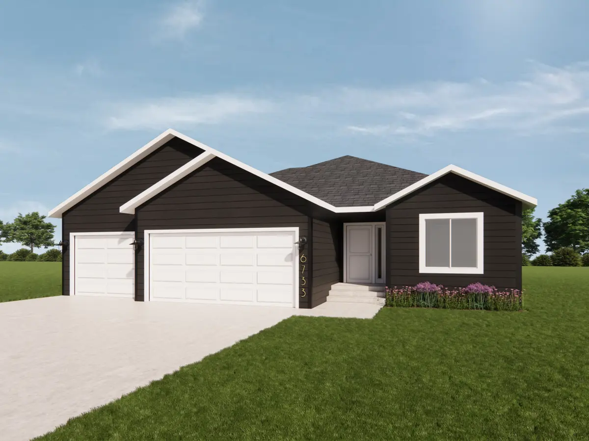7013 Selkirk DR S, Fargo, ND 58104