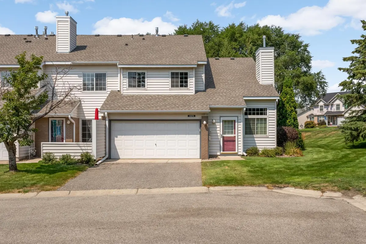 12878 Echo LN, Apple Valley, MN 55124