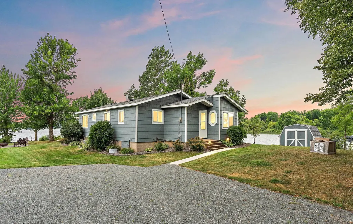 12218 Pickerel Point, Grantsburg, WI 54840