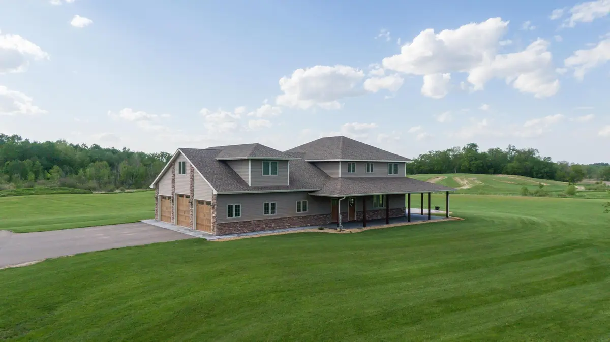 6699 313th AVE NE, North Branch, MN 55056