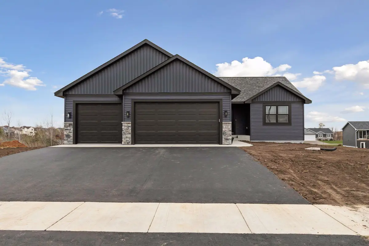 238 Eagle Ridge Drive, Roberts, WI 54023