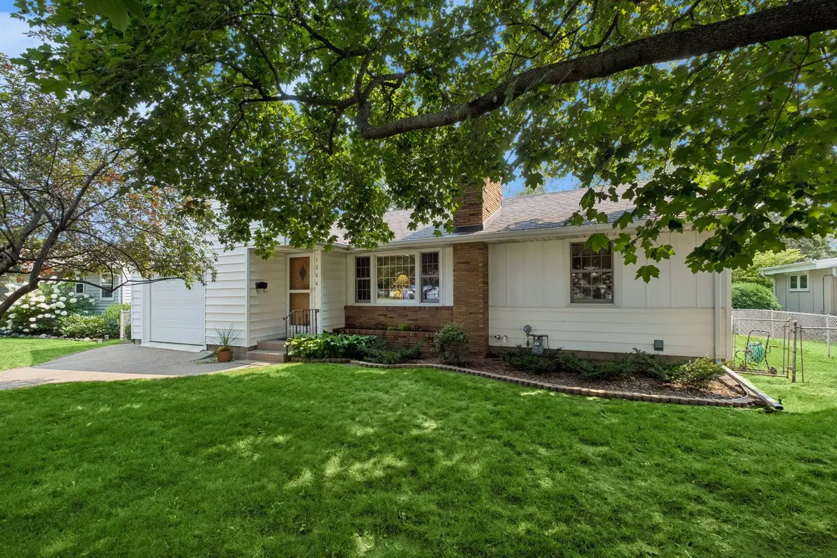 1266 Smith AVE S, West Saint Paul, MN 55118