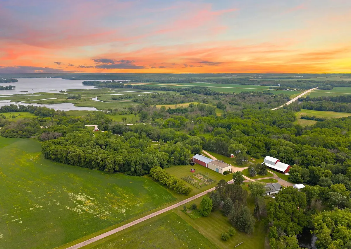 29270 Doyle TRL, Randolph, MN 55065