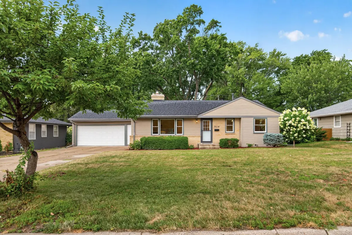 7614 Dupont AVE S, Richfield, MN 55423