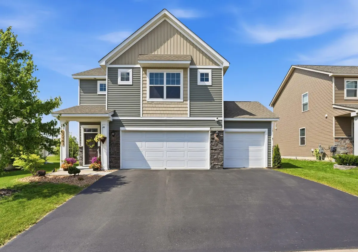20983 Flaxton LN, Farmington, MN 55024