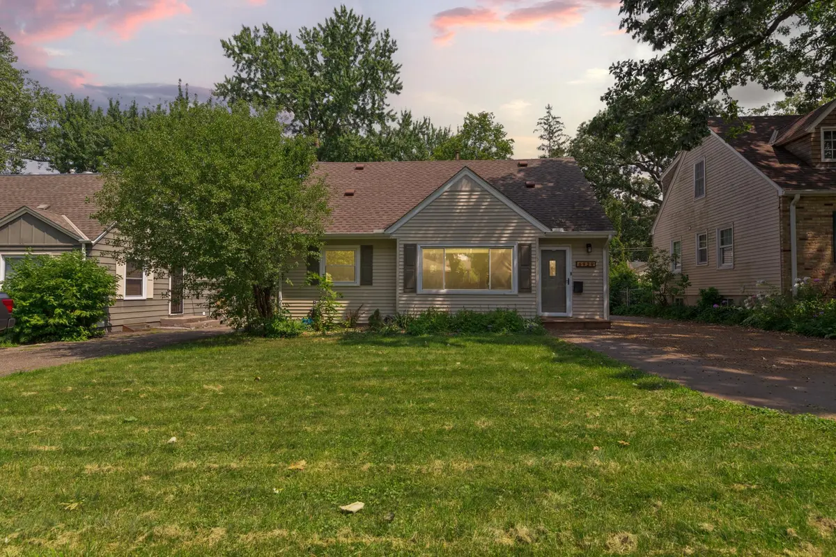 6929 Newton AVE S, Richfield, MN 55423
