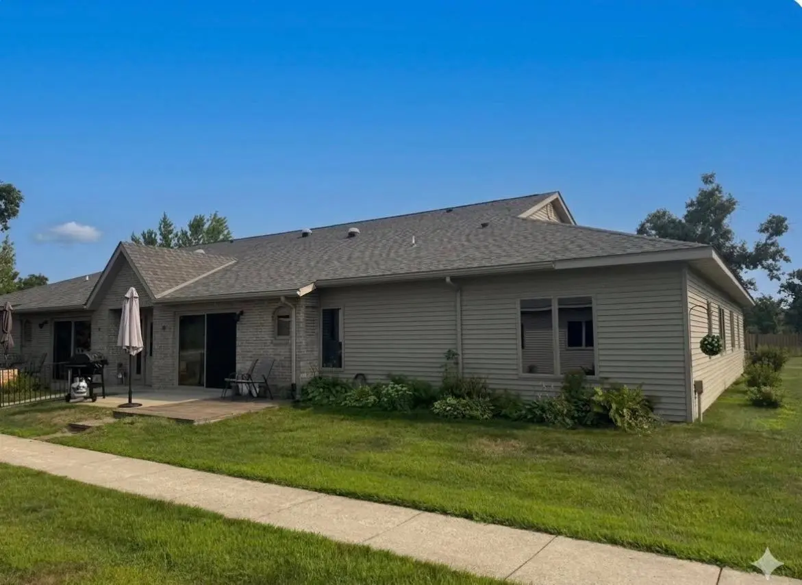 300 Roosevelt RD SW ##12, Bemidji, MN 56601