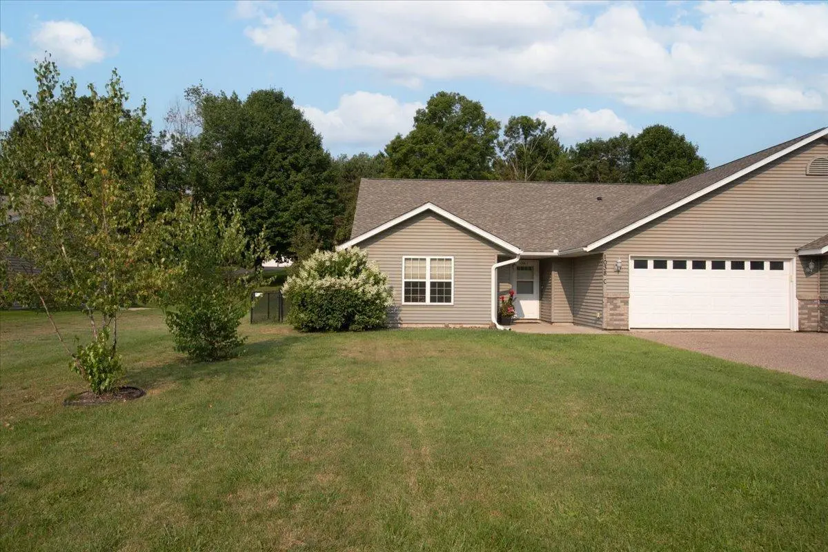 1038 Syme AVE #C, Glenwood City, WI 54013